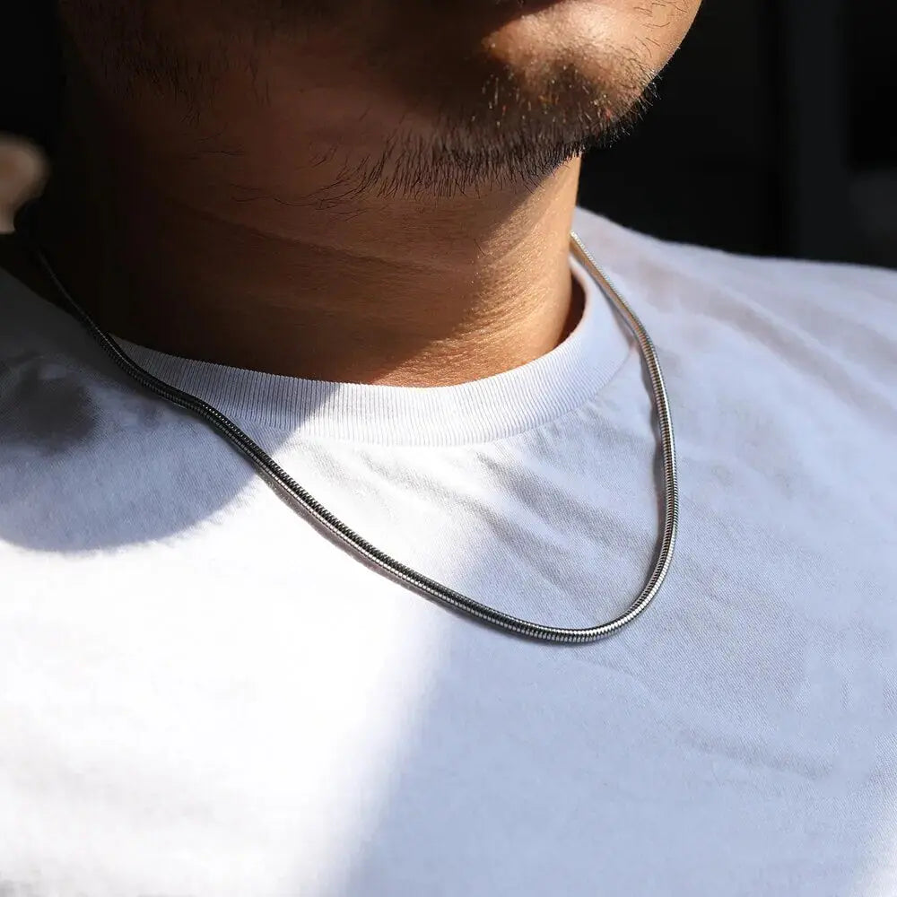 Fenico Accessories Circle of Elegance - Round Link Chain Necklace
