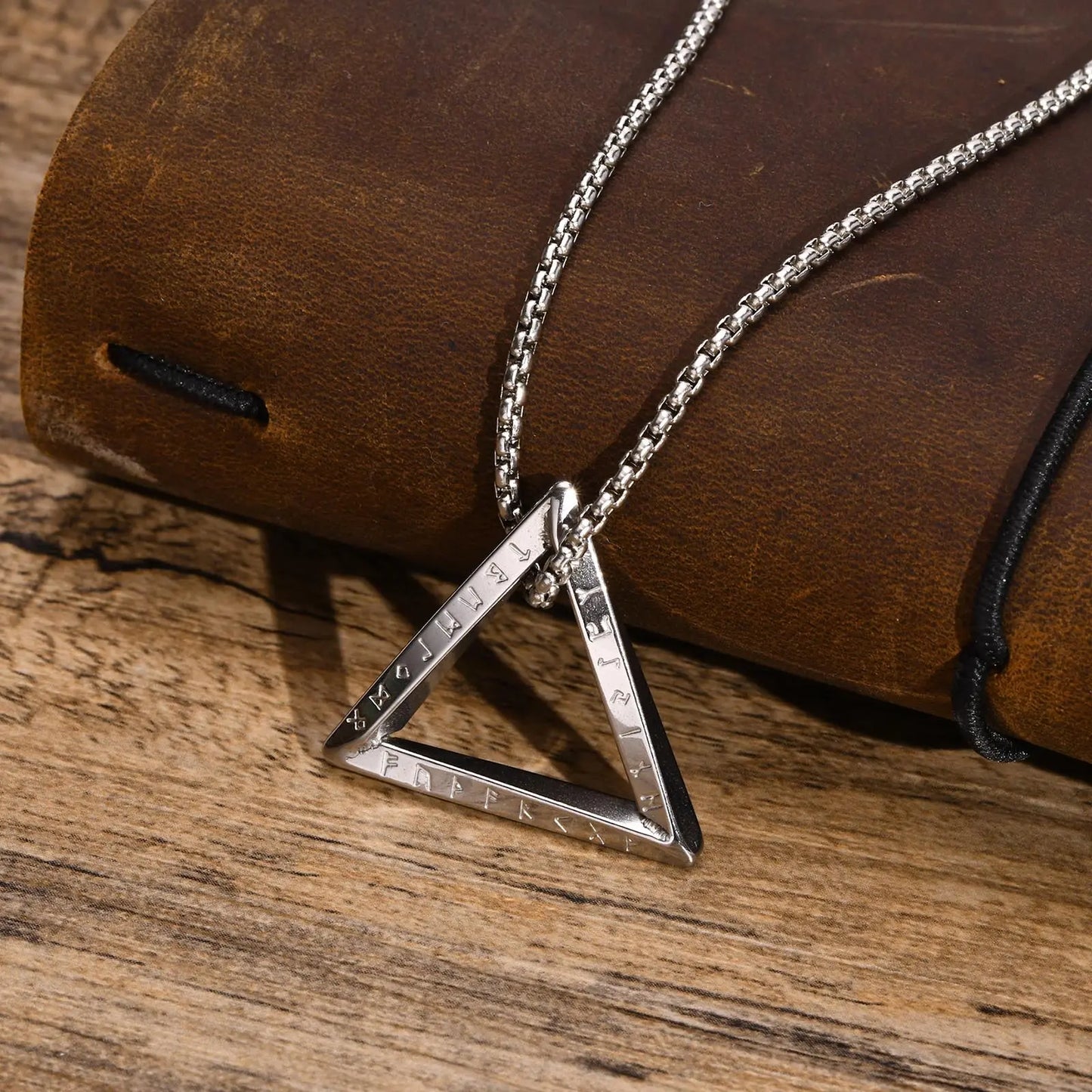 Mobius - Fenico Accessories